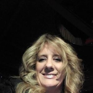 Meet your Posher, Sabrina